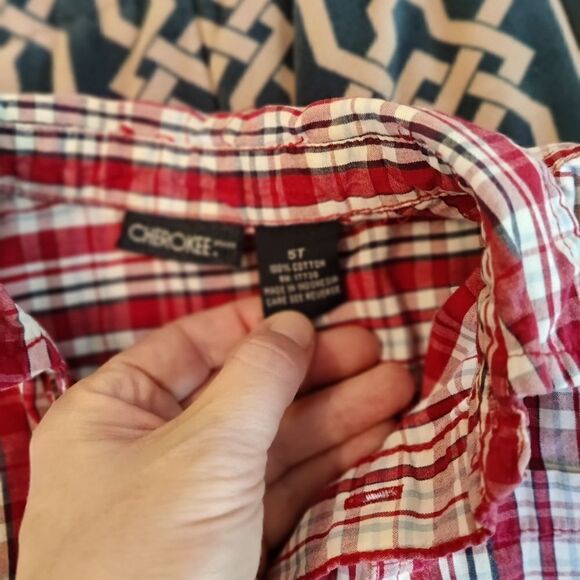 CHEROKEE 5t red and white plaid button down - Picture 3 of 3